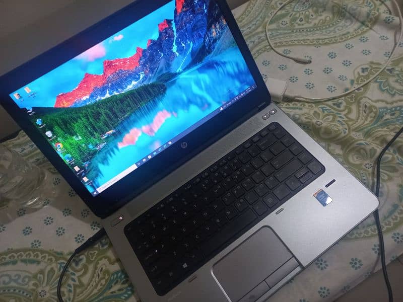 HP Core i5 0