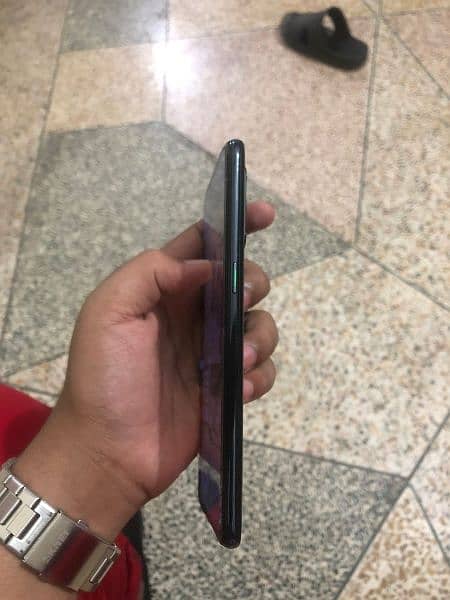 oppo Reno 6 flagship model 8/128 blue&black colour with charger 2