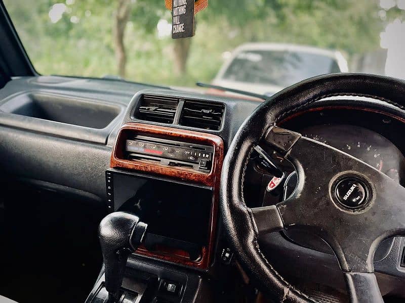 Suzuki Jimny 1995 6