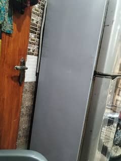 Pel jumbo size fridge excellent condition. instant cool