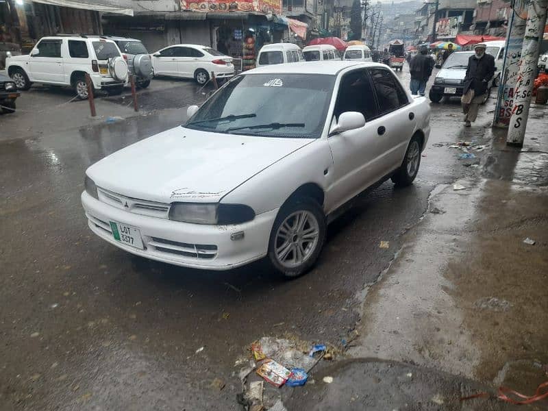 Mitsubishi Lancer 1996 3