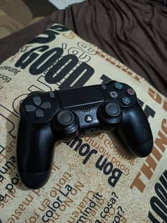 Original PS4 controller used 9/10 condition for sale