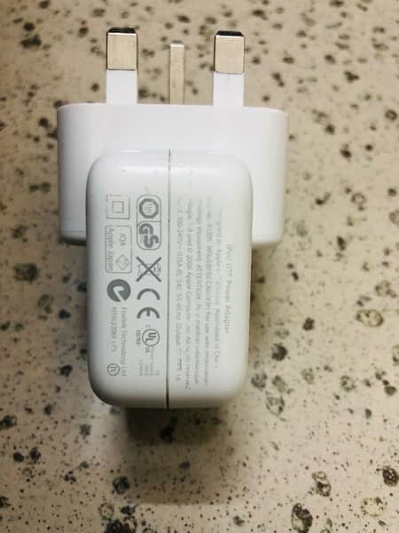 iphone (11/12/13/14/15) Genuine charger (Made in Japan) 2