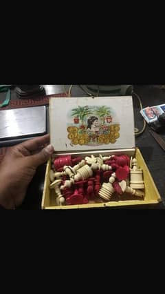 Antique Ivory satranj Chess 32 pieces set