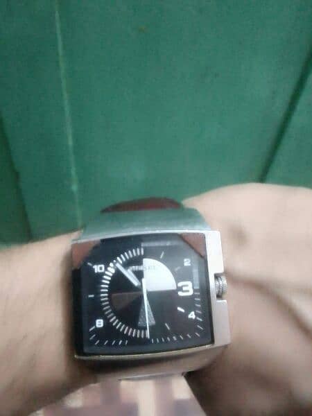 classic diesel watch 1