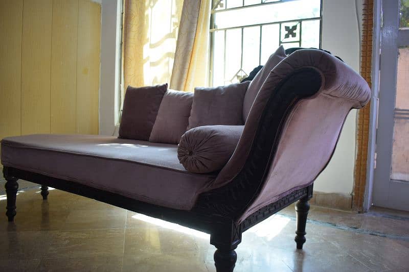 9-seater sofa set for sale 4