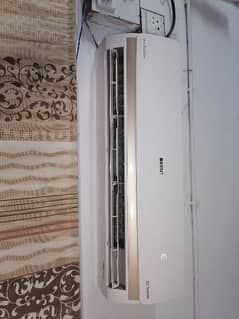 Used Split AC for Sale - Excellent Condition, Great Price!