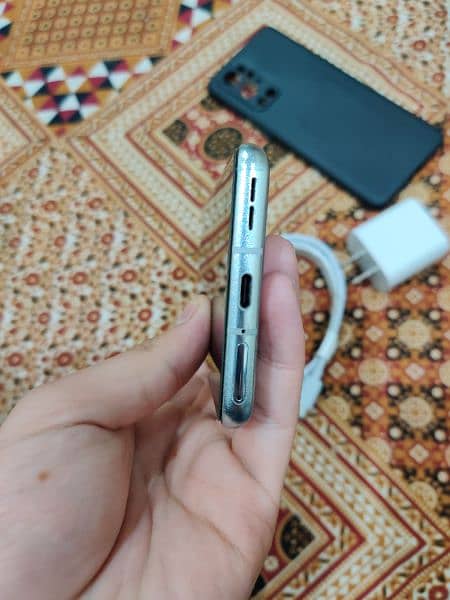 OnePlus 9 Pro Dot In Screen 5G Dual Sim 12/256 5