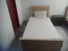 single beds very good condition urjent for sell 0