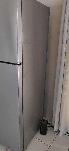 LG refrigerator Full Size 600lits 2