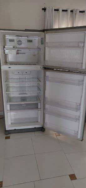 LG refrigerator Full Size 600lits 6
