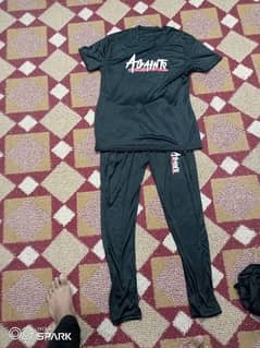 dryfit track suit black color (delivery ke sath)