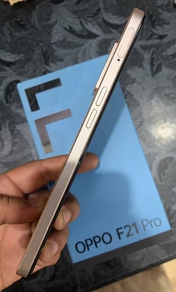 OPPO F21 just like new open box 10/10 guaranteed with all accessories 4