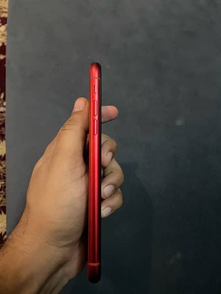 iPhone XR 64Gb mint condition 4