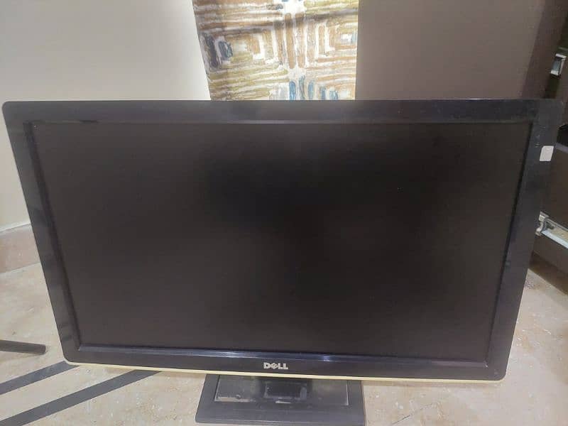 Dell 24 inch LCD Monitor 2