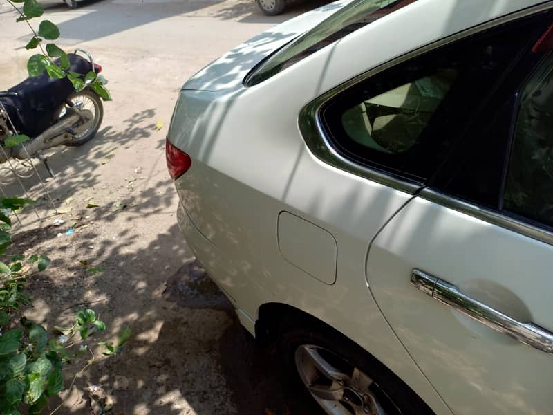 Nissan bluebird sylphy Pearl White colour mileage 150000 9