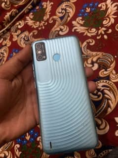 Tecno spark 6Go 4/64 dual sim pta approved with box charger