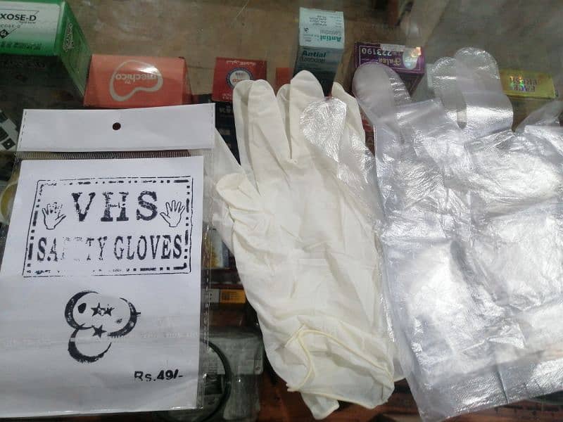 surgical and kitchen gloves 5