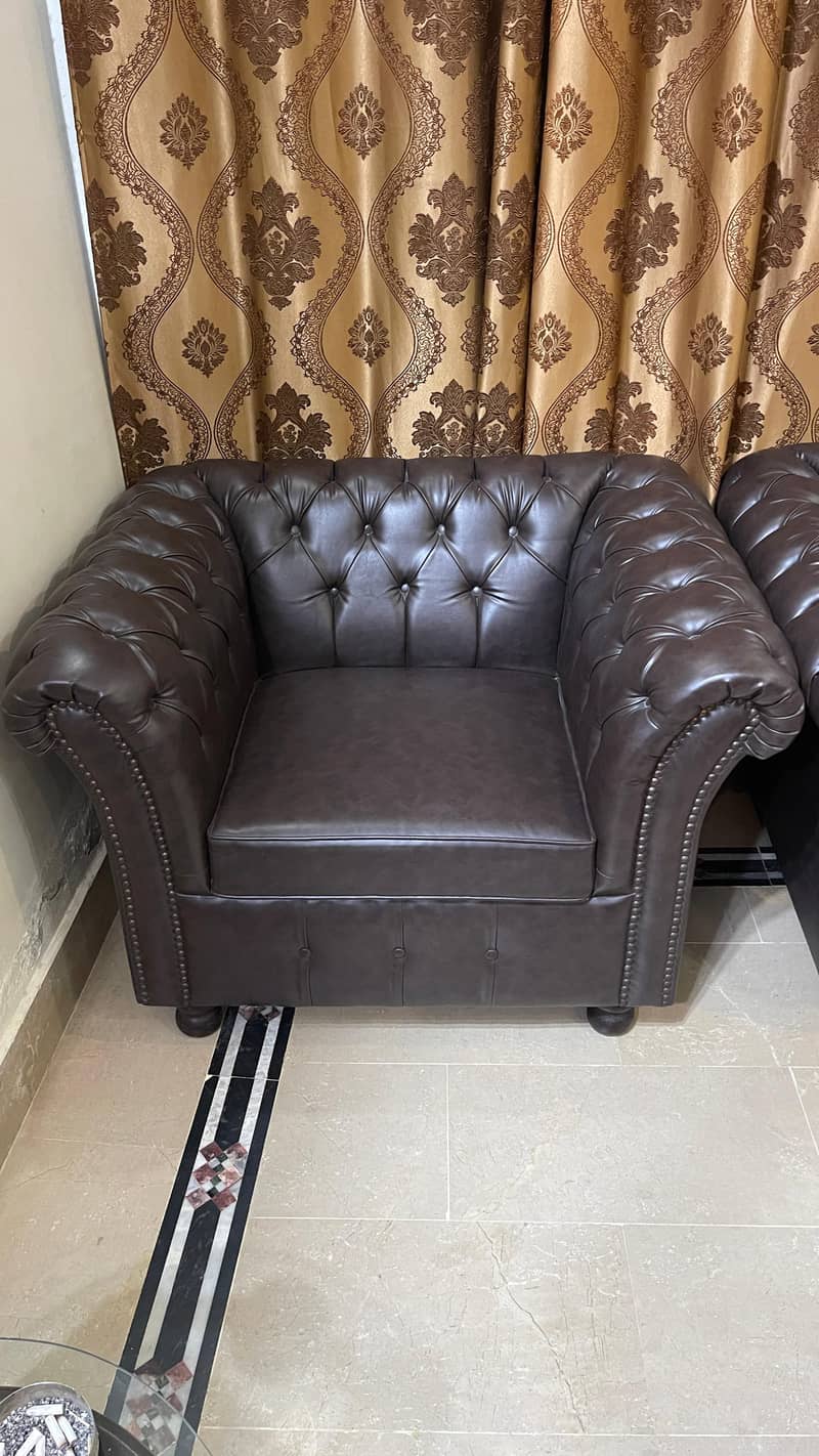 Sofa Set Scratchless New Condition 4