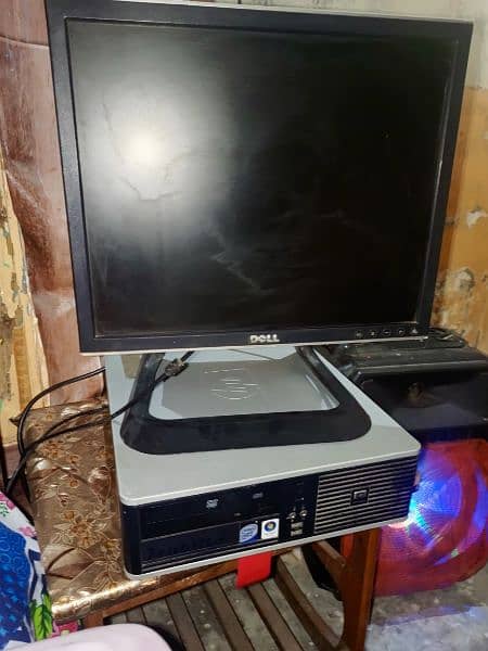 computer for sell coure i2 urgent sell with LCD contact 03408624235 4