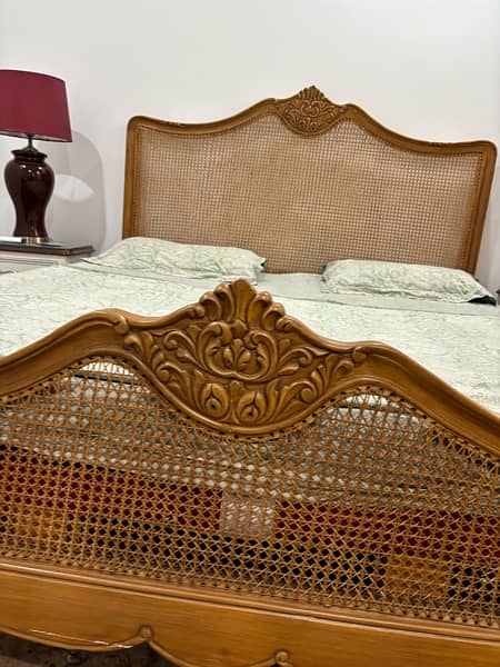 chik chinioti bed with brand new mattress 2