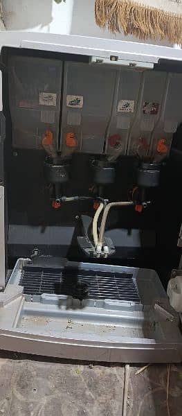 Nescafe Alegria automatic coffee machine. . nescafe coffee machine. . 2