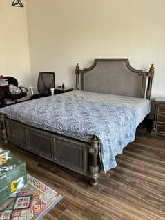 chinioti chick bed with 2 side tables with new mattress