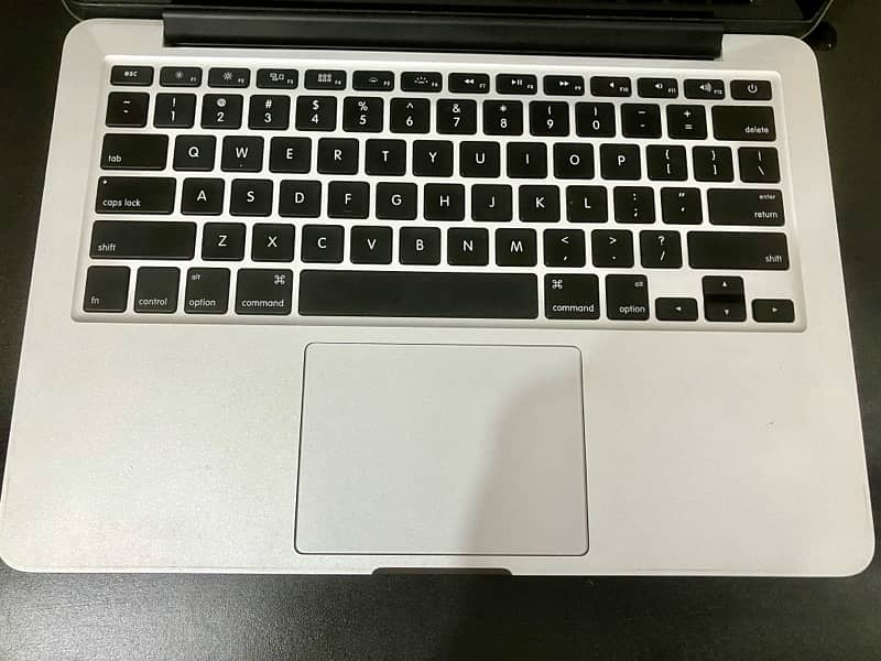 MacBook Pro early 2015 Retina 13.3-inch 1