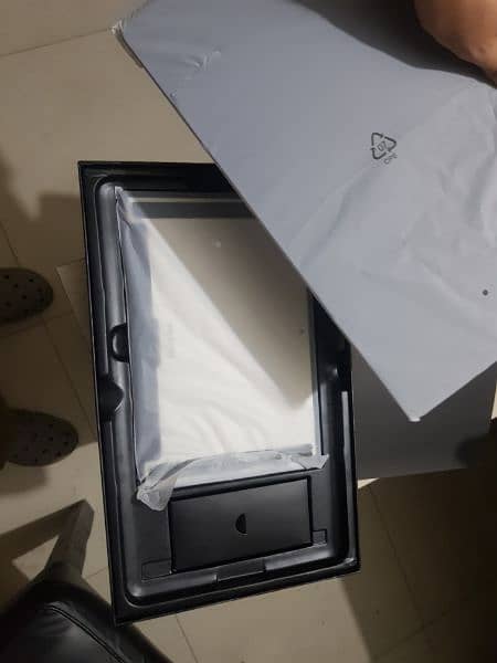 huion kamvas 13 pro 10/10 condition with box and accessories 2