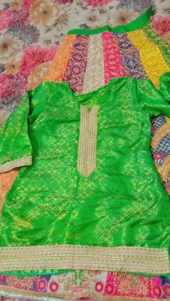 Mehandi dress complete set,,lehanga,kurti and dupatta 2