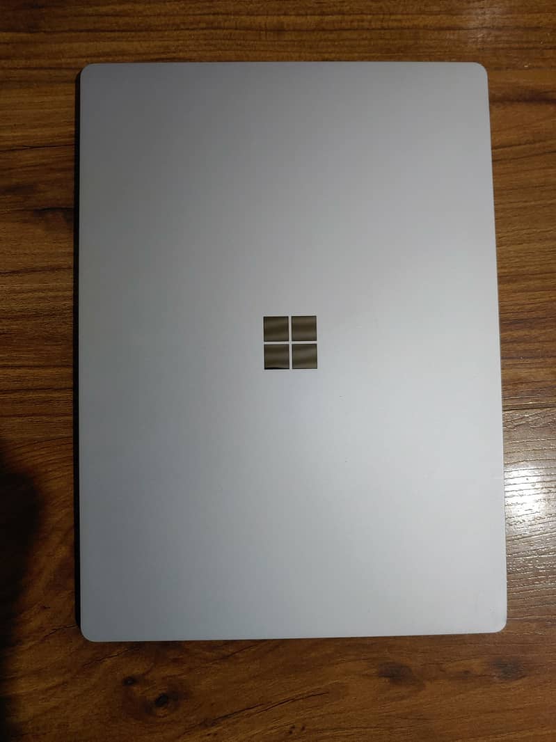 Microsoft surface laptop 2 2