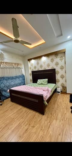 king size Bed + Dressing For Sale 0