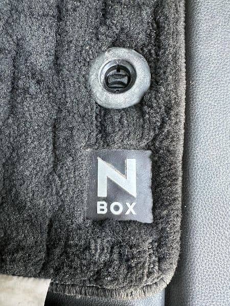 Honda N Box Custom 2020-2023 full option 13