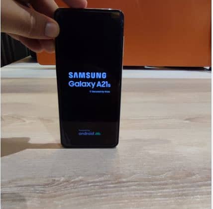 Samsung Mobile Phone 4