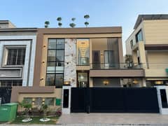 10 Marla Brand New Ultra Luxury House For Sale In Bahria Town Lahore