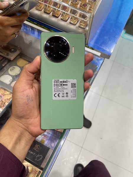 Tecno sprak 20 pro plus 0