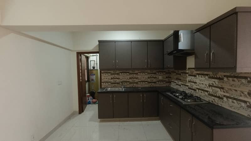 3 bed dd flat available for rent at shaheed e millat Road 2