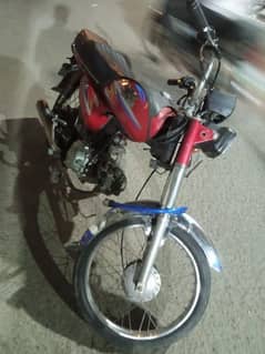 cd 70 used ,2020 model bike urgent chaheya islia sell kar raha