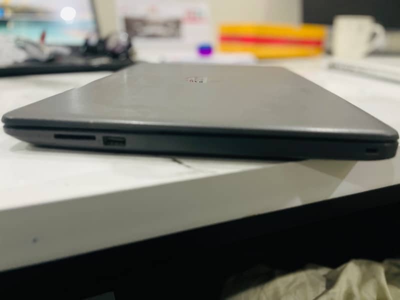 HP 250-G7 Notebook i5-8th Gen. 5