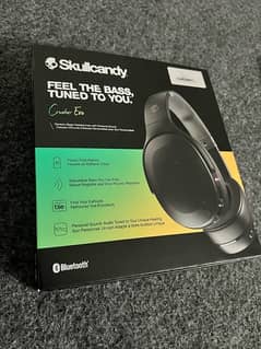 Skullcandy crusher EVO  with sensory base in good condition