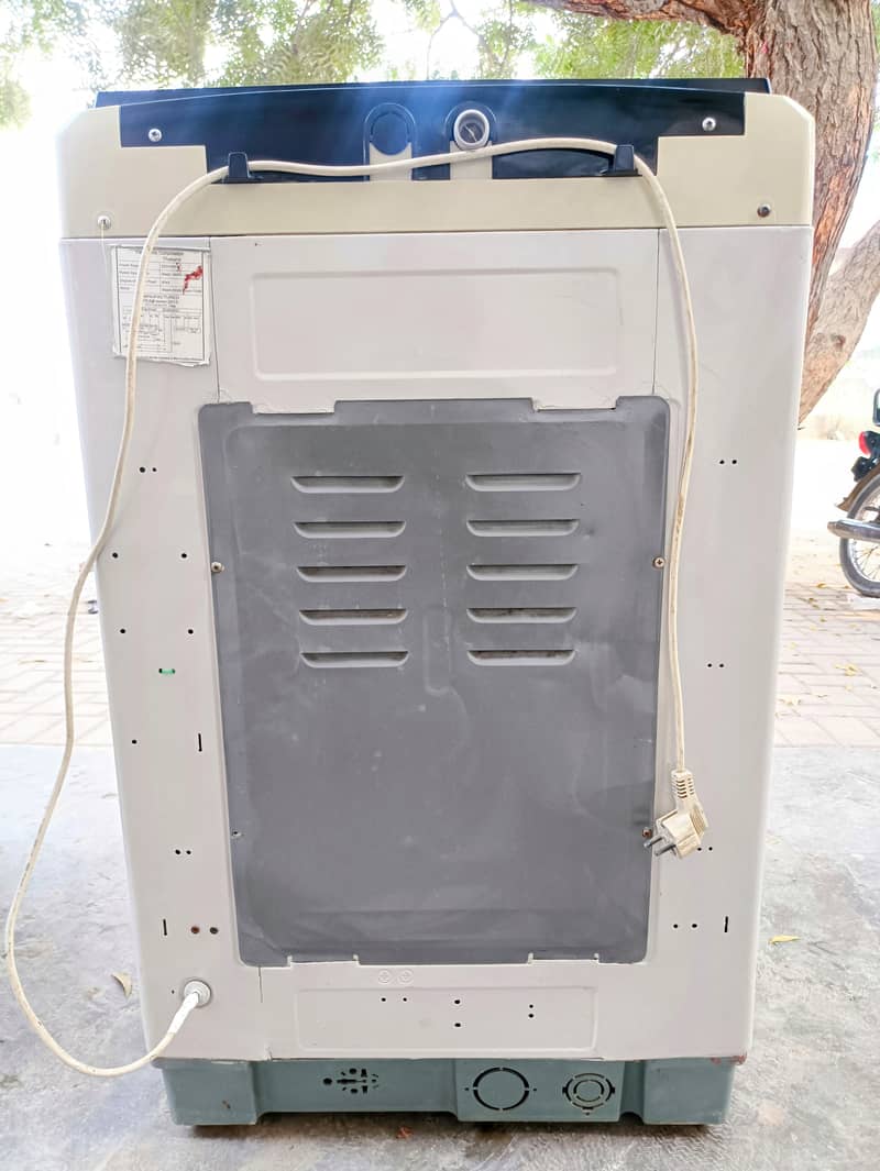Panasonic 10 kg UAE Import 10/10 Condition Automatic Washing Machine 9