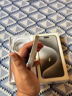 iPhone 15 pro max jv 256 gbnatural titanium colour with complete box