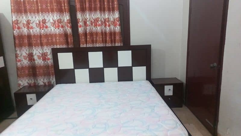 Beautifull wooden bed room set 1