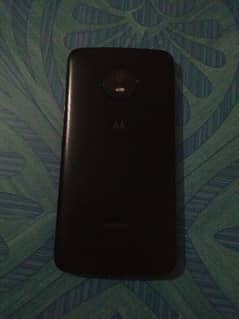 Moto E4 0