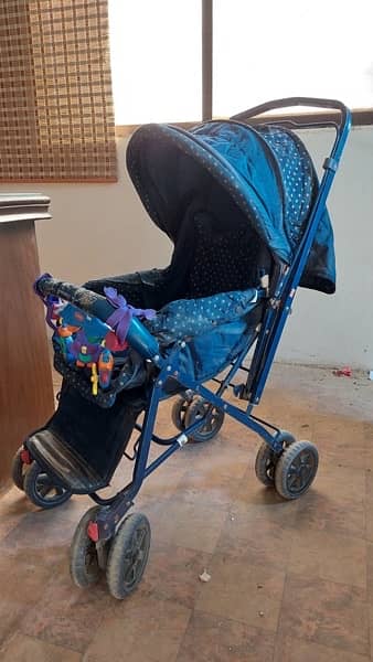 Kids Pram available in great condition 1