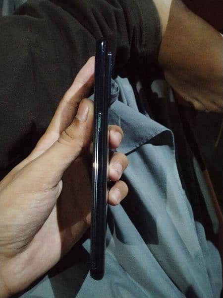 Oppo Reno 3 8/256 Good Condition Available 5