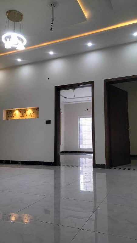 5 Marla Brand New Upper Portion For Rent In Park View City Lahore. 3