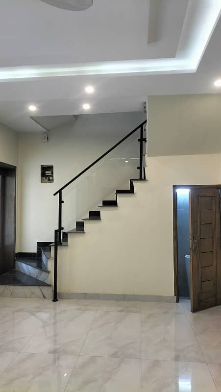 5 Marla Brand New Lower Portion For Rent In Park View City Lahore. 2