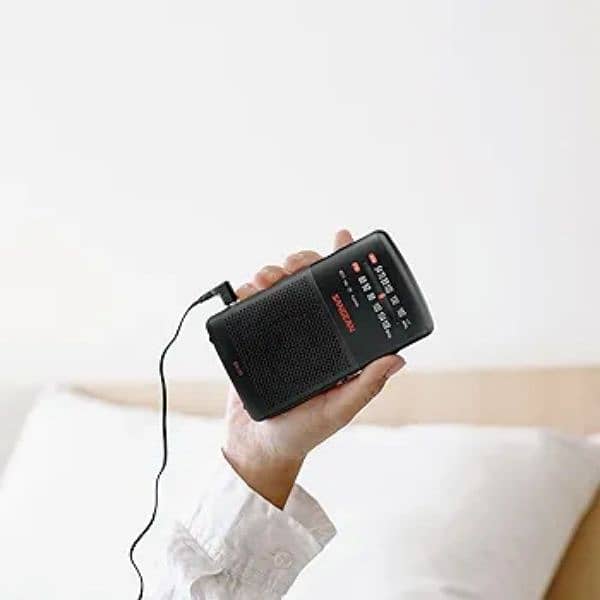 Sangean SR35 Portable Radio 2