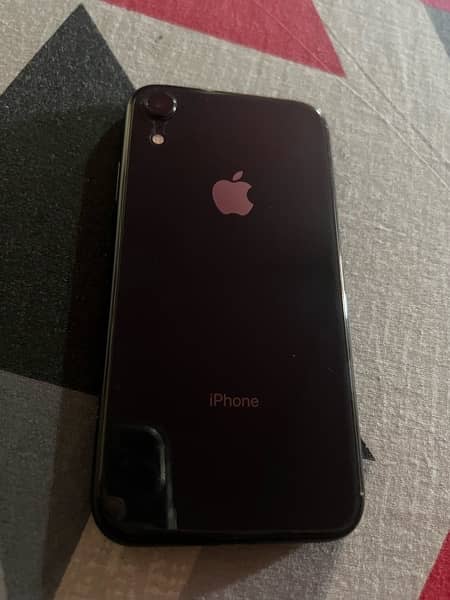 IPHONE XR 0